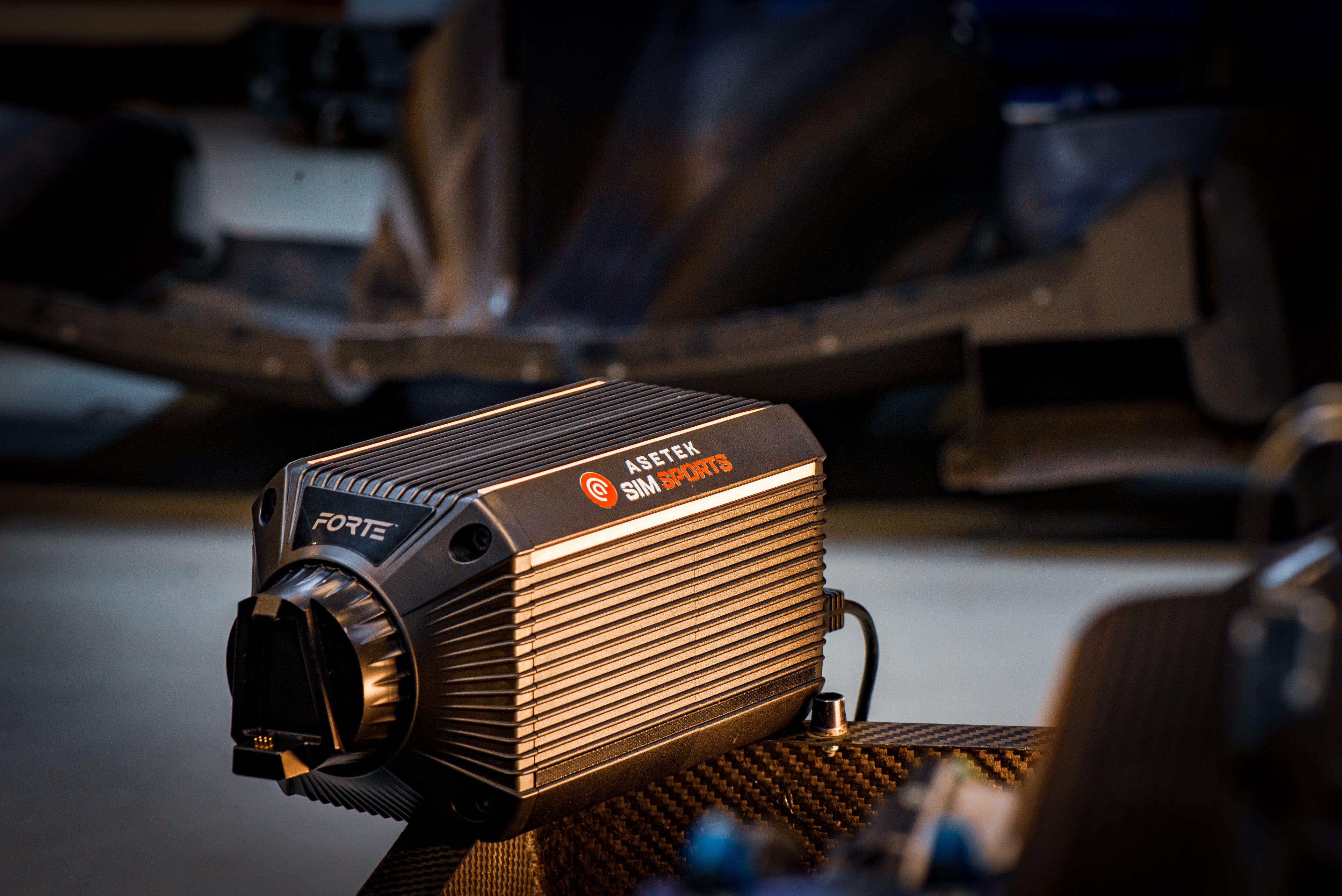 Ampatament cu transmisie directă Asetek Forte® 18 Nm