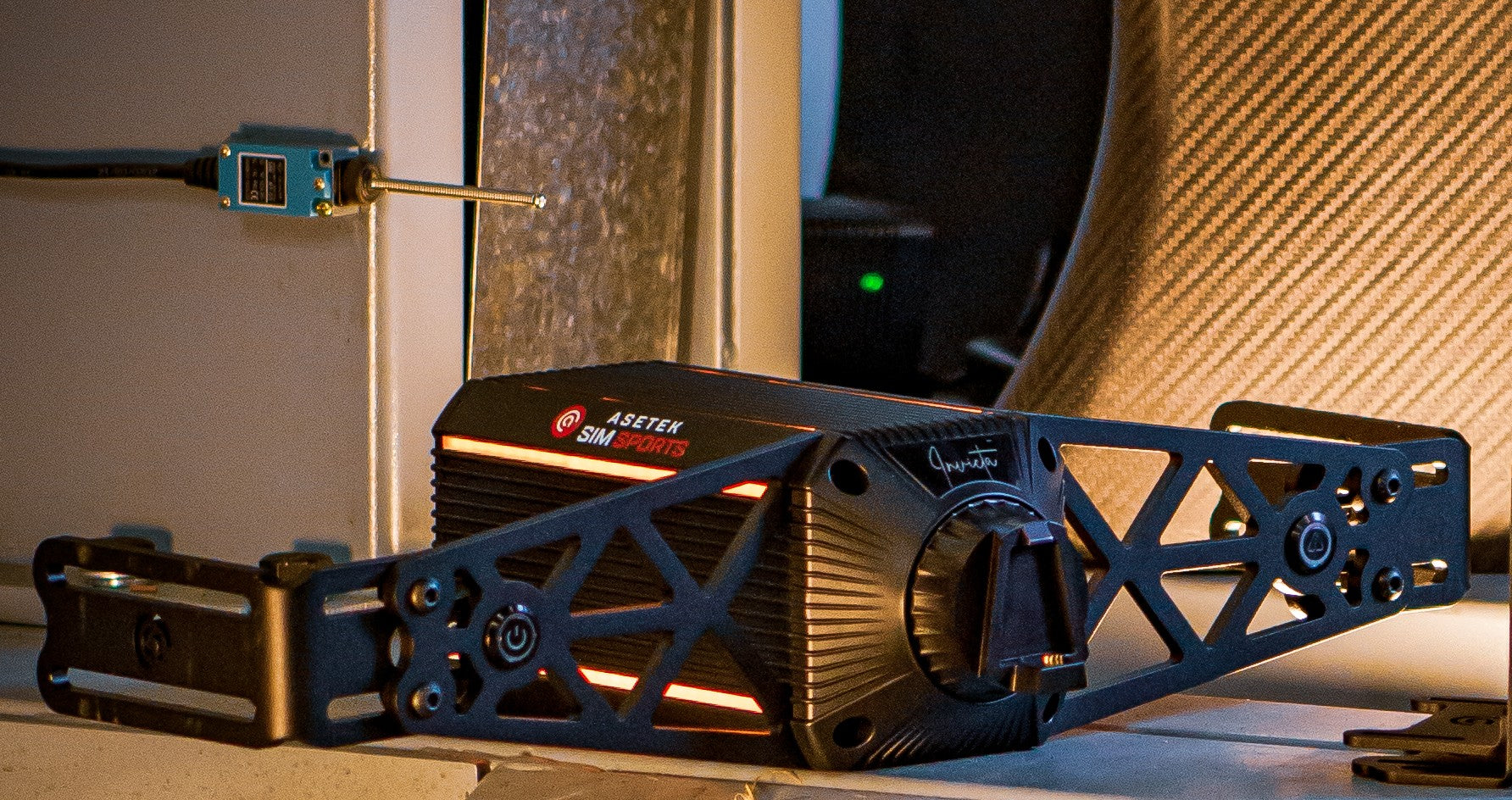 Asetek SimSports® Elülső Rögzítés